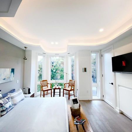 Elegant Downtown Home Toronto Ngoại thất bức ảnh